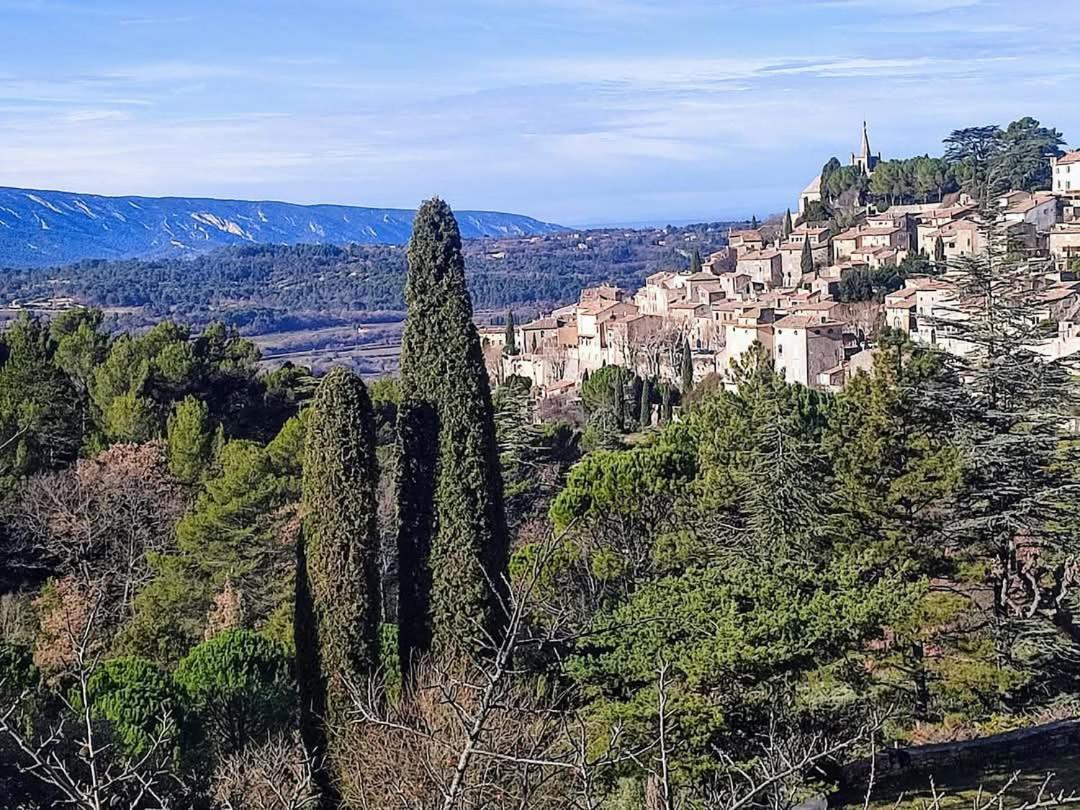 La Fee Viviane Et Michel L'Enchanteur Robion en Luberon Экстерьер фото